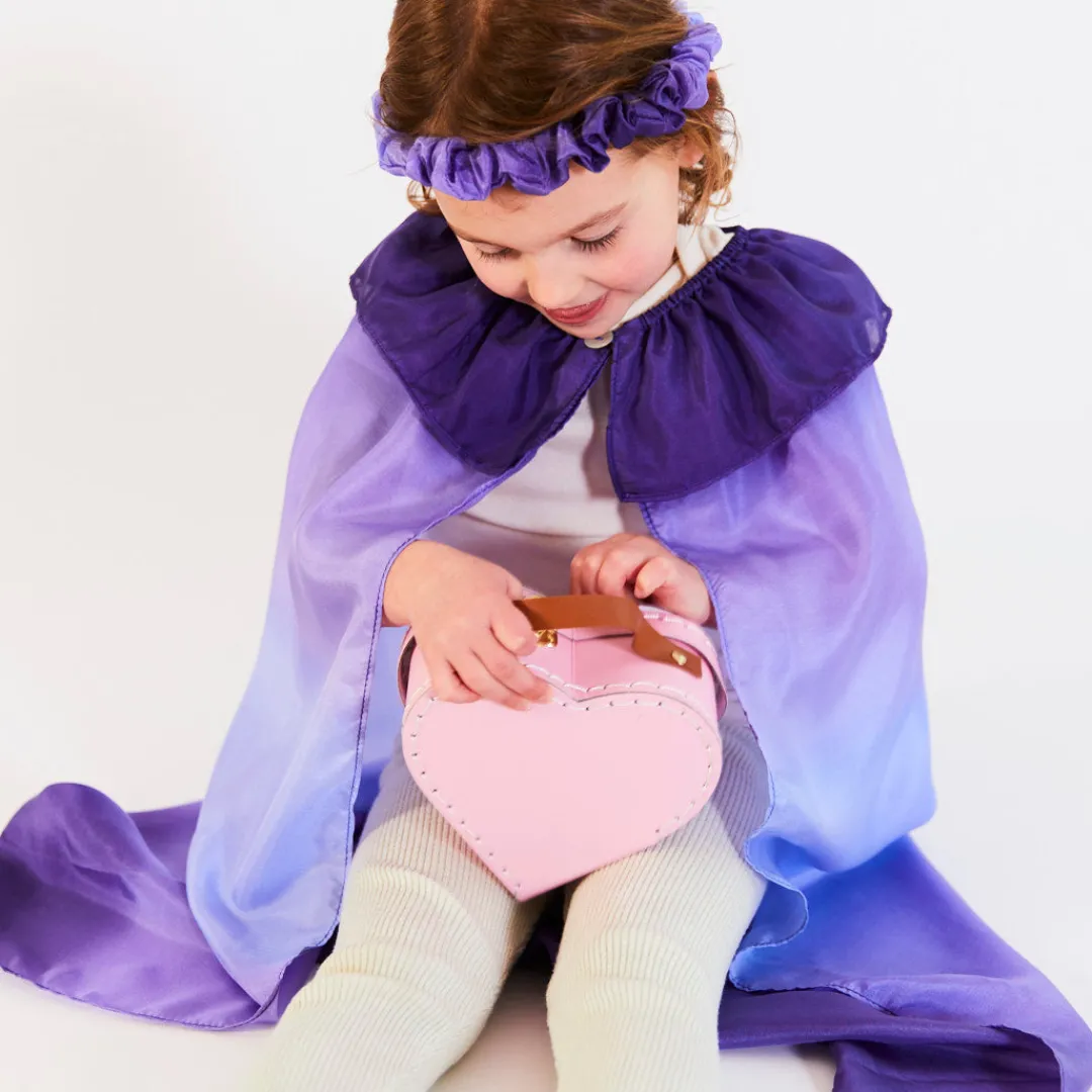 heart_suitcase_4.webp Sarah's Silks Heart Suitcase Shop