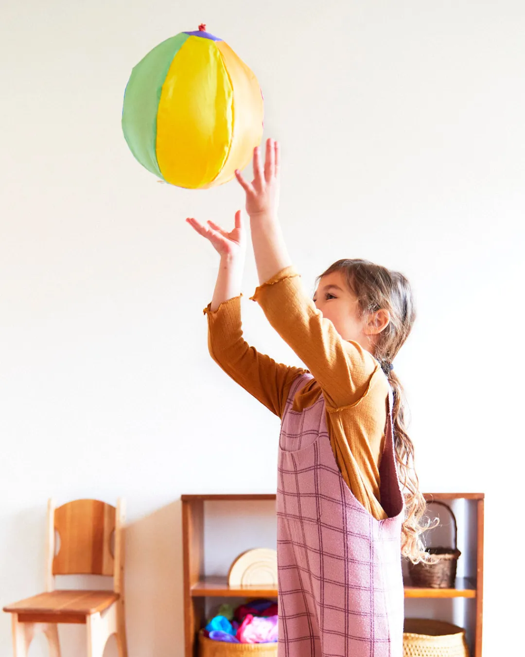 rainbow_balloon_ball_2.webp Sarah's Silks Rainbow Balloon Ball Discount