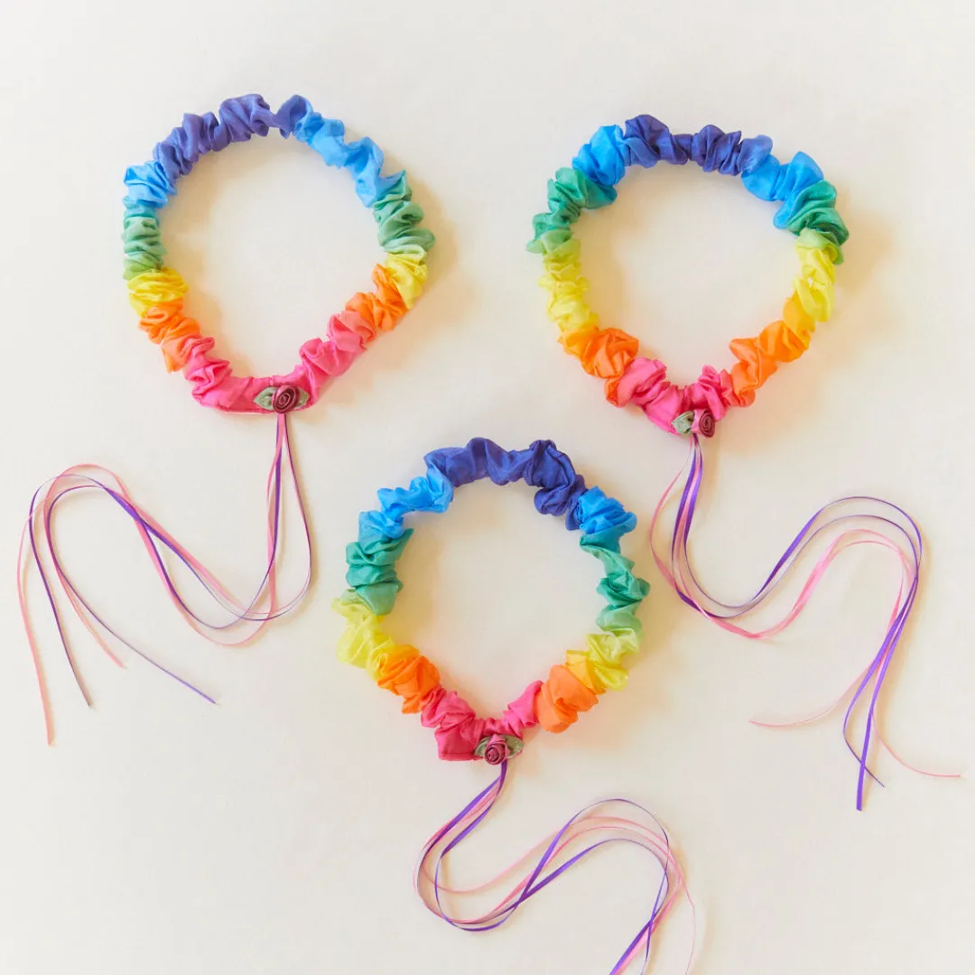 Sarah's Silks Rainbow Garland Party Favor Pack Outlet