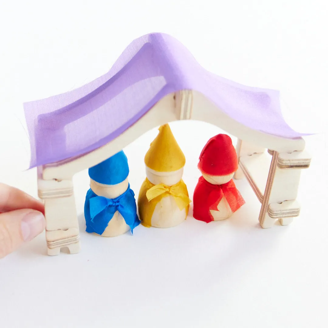 waldorf_mini_playstand_4.webp Sarah's Silks Waldorf Mini Playstand Shop